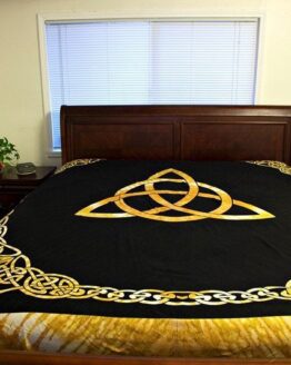 Brown Celtic Triquetra Knot Tapestry, Tie Dye, Irish Full Bed Spread, Renaissance Festival Wall Hanging, Welsh Table Cloth, Decoration