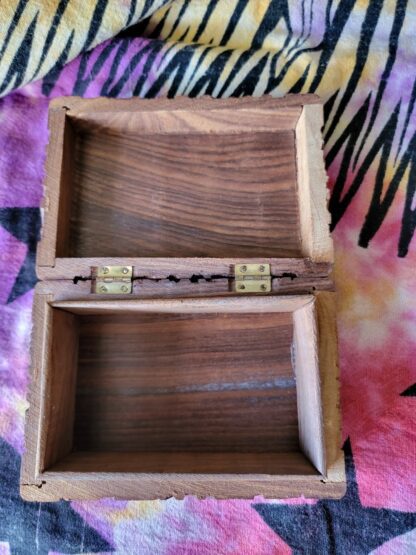 Carved Celestial Wood Celtic Box Metal Inlay, Irish Wooden Box, Welsh Keepsake, Hand Engraved Magic, Witch Tarot Card, Wiccan, Pagan, Brass - Image 5